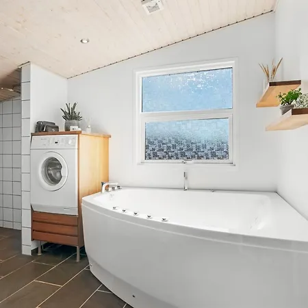 Feriehus Ingela - 350m From The Sea By Interhome *