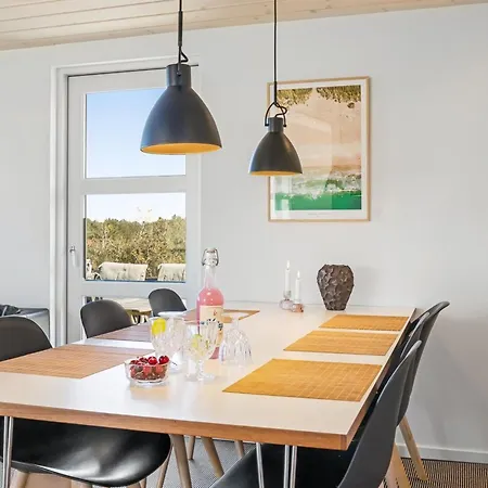 Ingela - 350m From The Sea By Interhome *